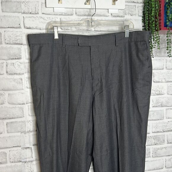 Axist Gray Relaxed Fit Dress Pants Slacks Size 40/30 Waist 40 - Picture 2 of 6